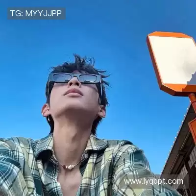 咎秋莹